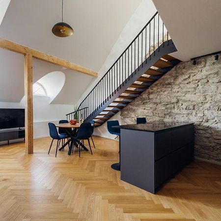 Hestia Apartments Barons Reval Esterno foto
