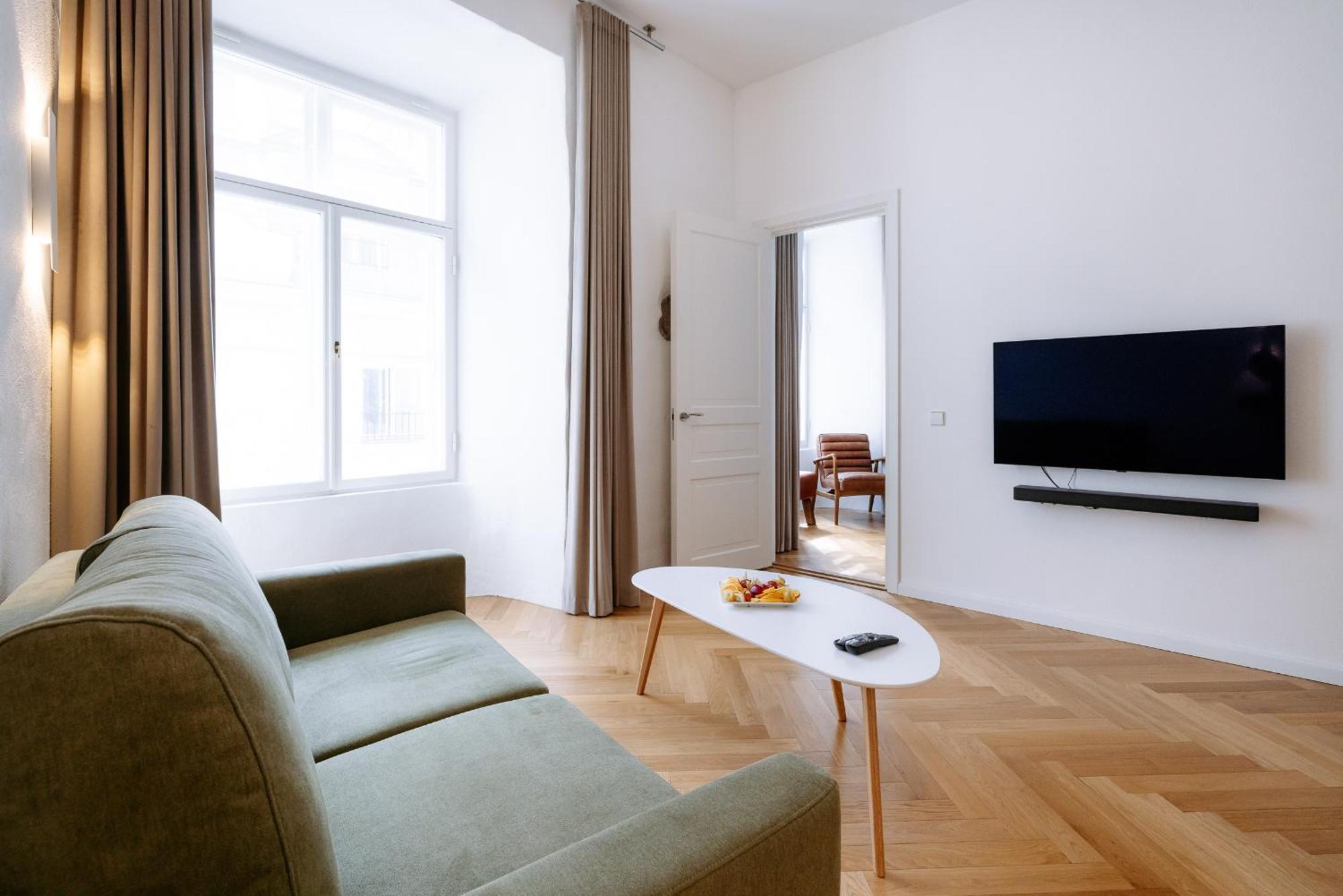 Hestia Apartments Barons Reval Esterno foto